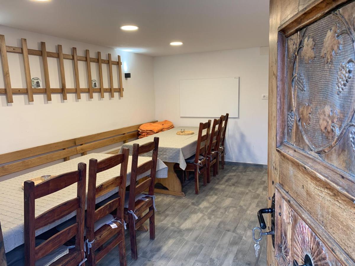 Holiday House Zlacka Gorca Pristava pri Mestinju Екстер'єр фото